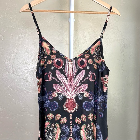 Boho Natural Life Gracie Slip Maxi Dress Black Motif Rayon NWT Small - Picture 4 of 8